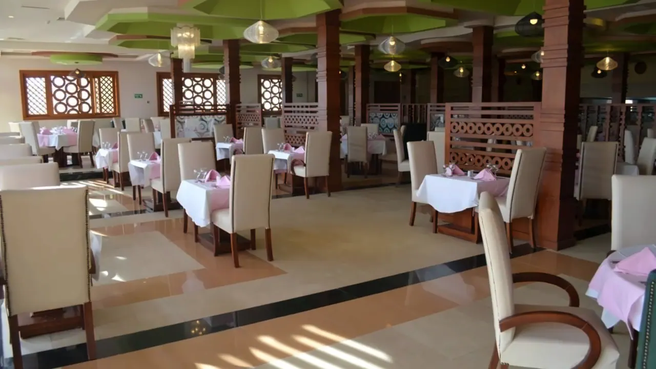 Hotel edge by Rotana Sea Beach - Sharm Elshikh